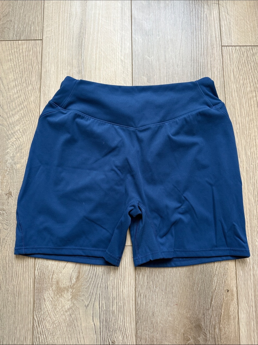 Alphalete everyday core short